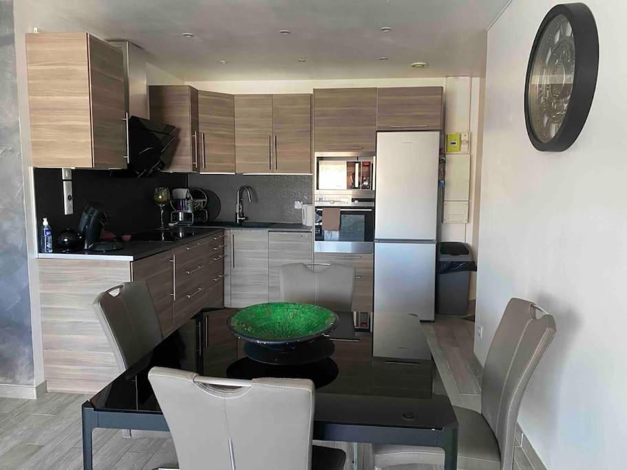Charmant Appartement T3 Ла-Сьота Экстерьер фото